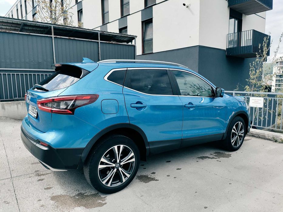 Vând Nissan Qashqai 1.6 benzina