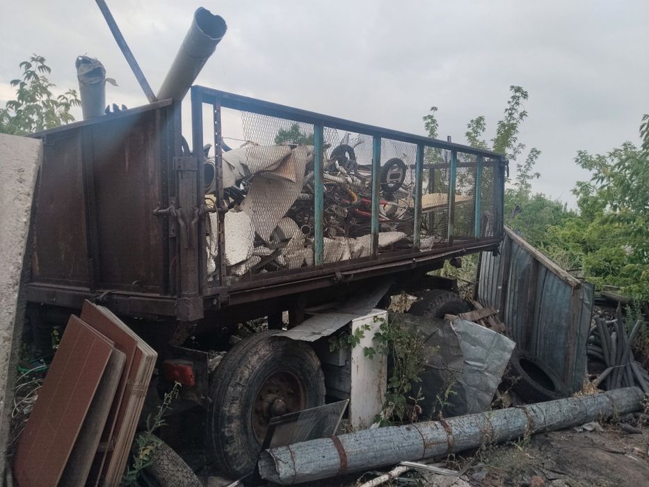 Продам Прицеп 4 тонник