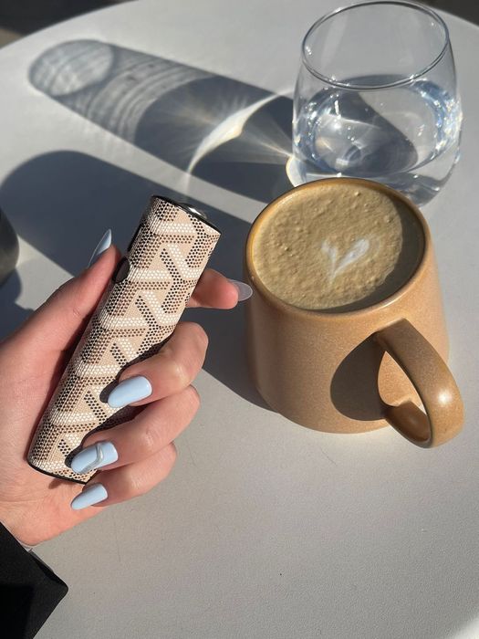 Husă și portofel IQOS, Iluma One, noi, cu e eticheta, în ambalaj orig