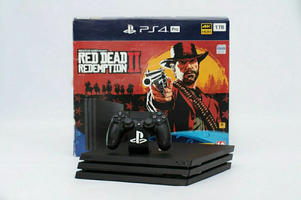 PS 4 PRO playstation 4 PRO cu manete |Fgames