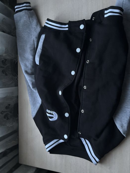 все одежды по две тысячи