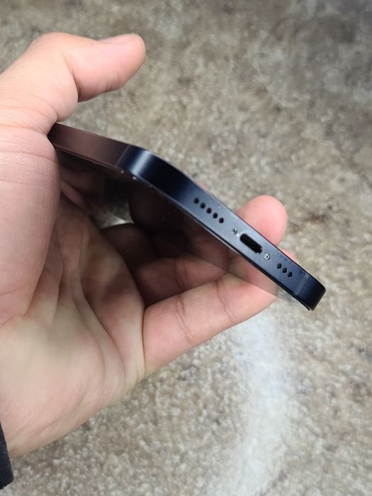 iPhone 12 64 GB LL/A