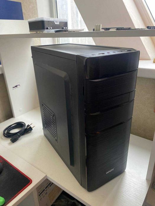 Компьютер AMD Athlon 200GE / 8GB / 240GB SSD / Windows 11