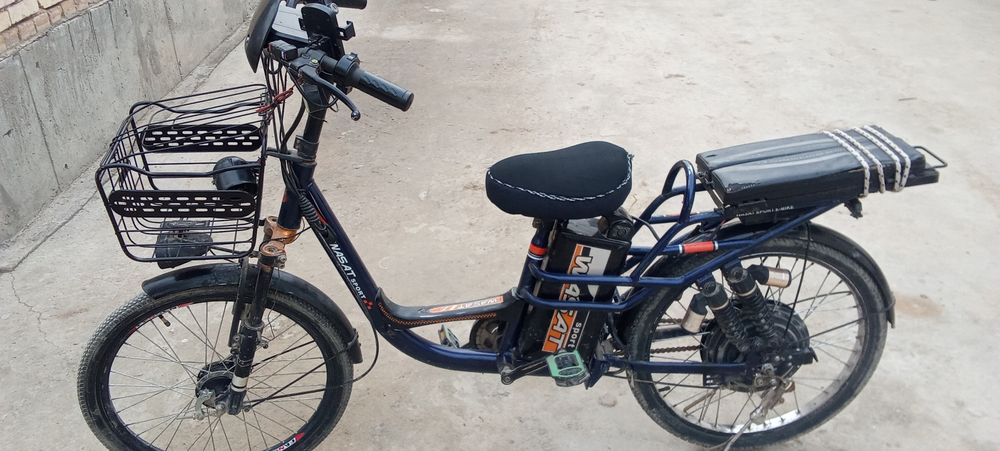 Skuter wasat srochni sotiladi