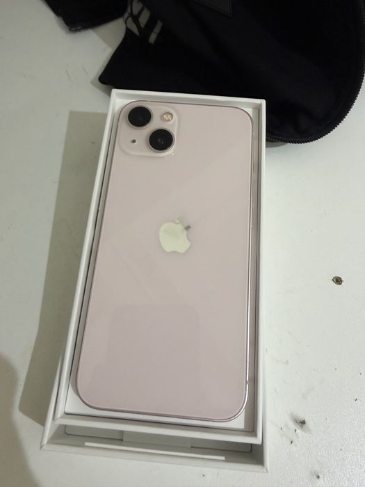 продам iphone 13