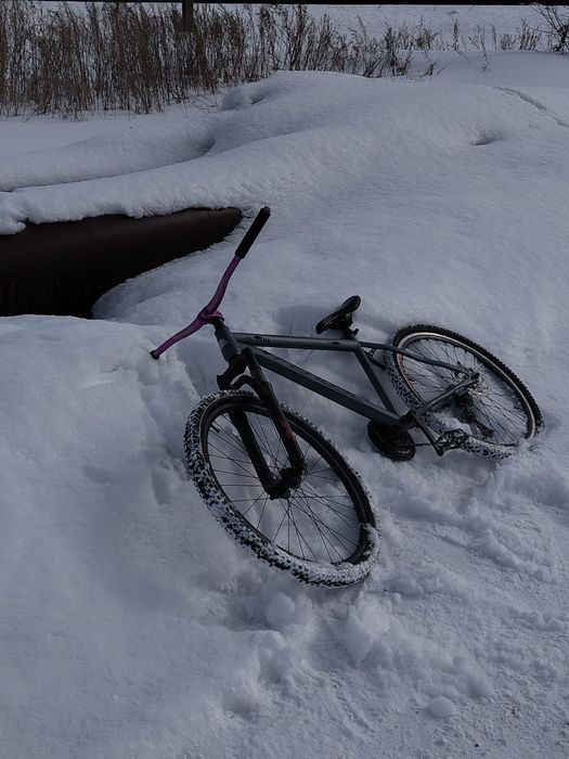 Продам срочно            .