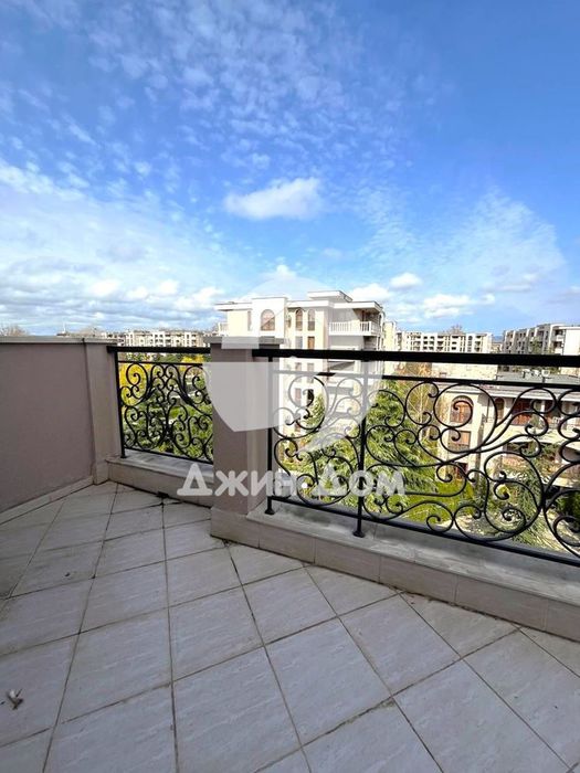 Продава се Четиристаен апартамент в к.к. Слънчев бряг - 135 кв.м за 1326 €/кв.м - Снимка #8