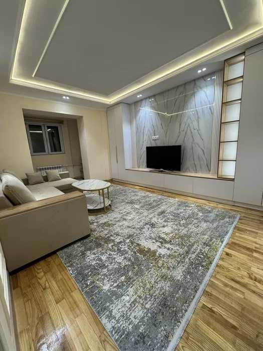 Сдам евро квартиру на Ойбек