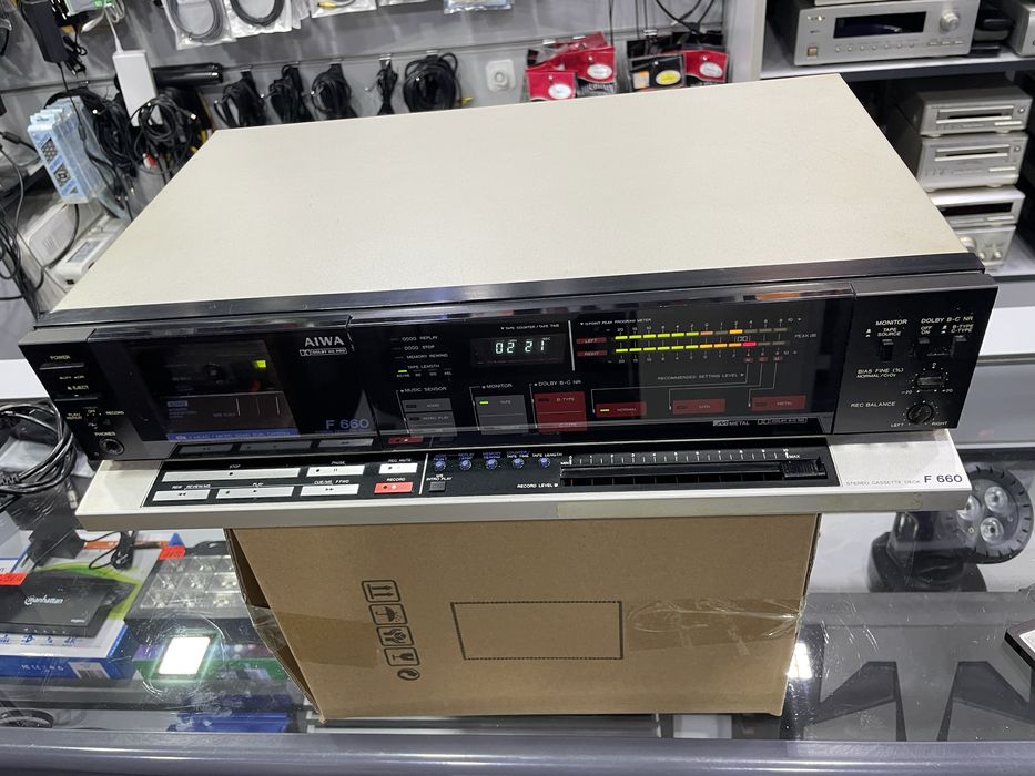 Aiwa AD-F 660…casete