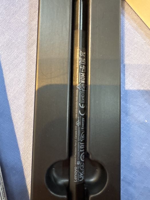 Pen Lenovo Precision 2 Laptop