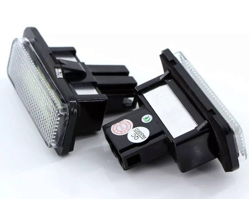 Set 2 lampi LED numar dedicate Mercedes W203/W211/W219/R171 C / E Clas