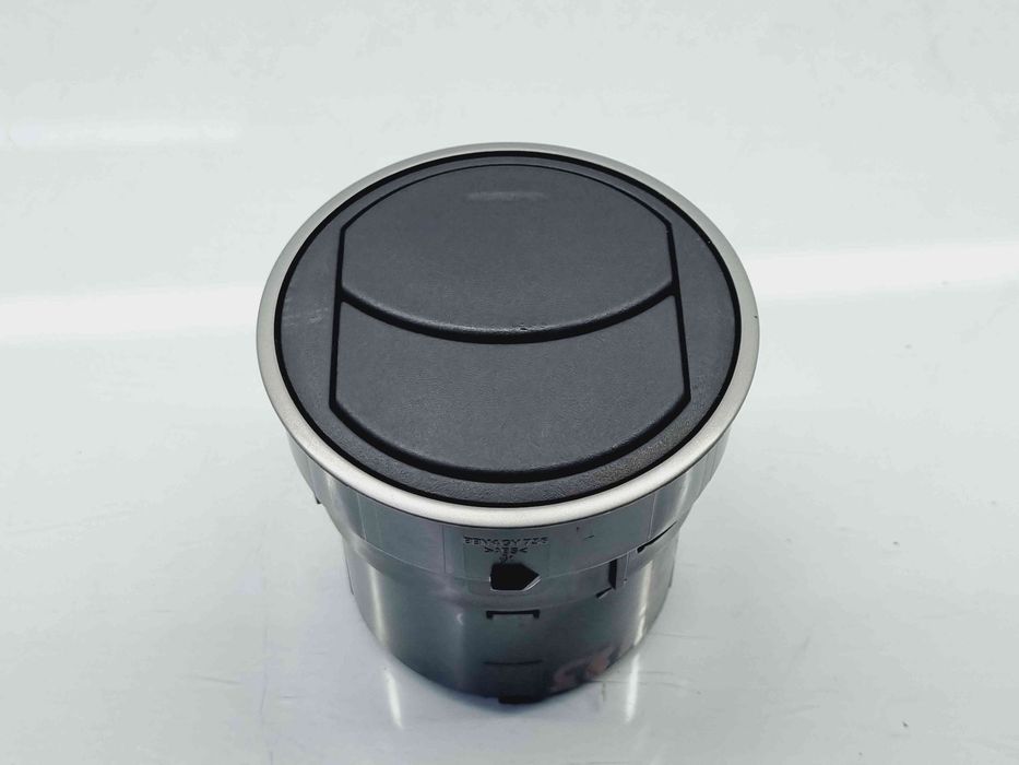 Grila aerisire dreapta MAZDA 3 Sedan (BL) [Fabr 2008-2013] BBM4-6473