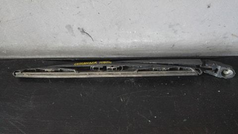 Brat stergator haion mitsubishi outlander