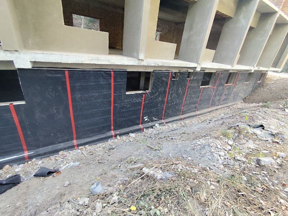 Гидроизоляция и утепление фундамента