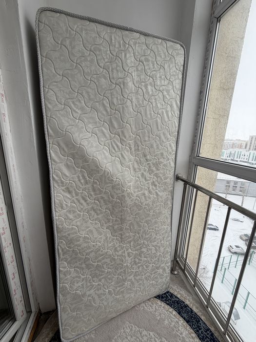 Матрас для кровати