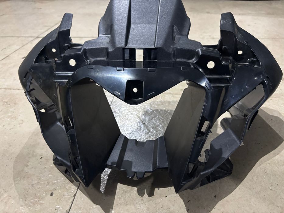 Преден вътрешен панел Yamaha R7 2024
Inner Headlight Fairing Cowling