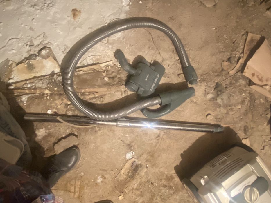 Пылесос  VITEK. Б:у