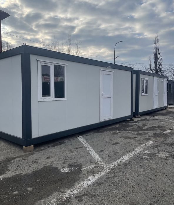 Vând containere modulare