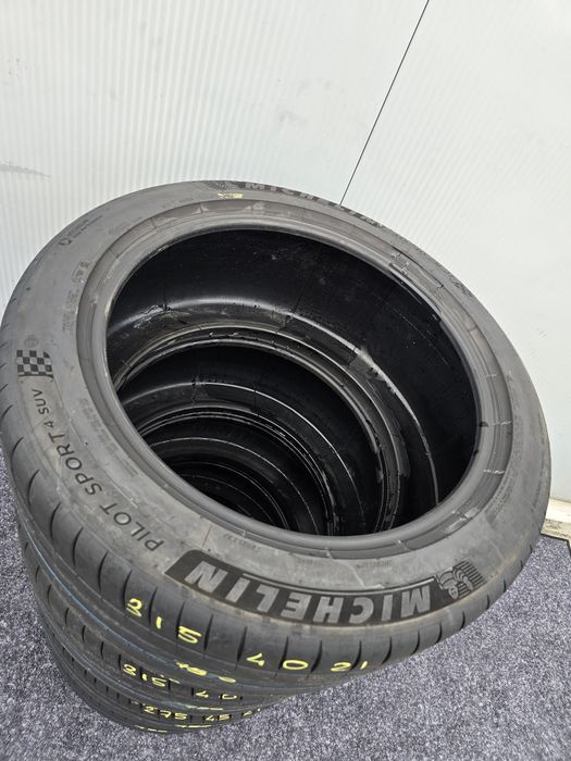 Set 275 45 21  315 40 21 michelin