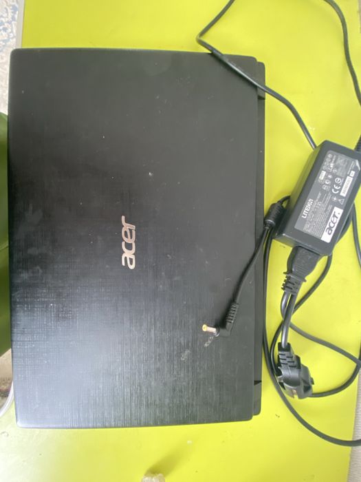 Ноутбук Acer сатылады 1000гб