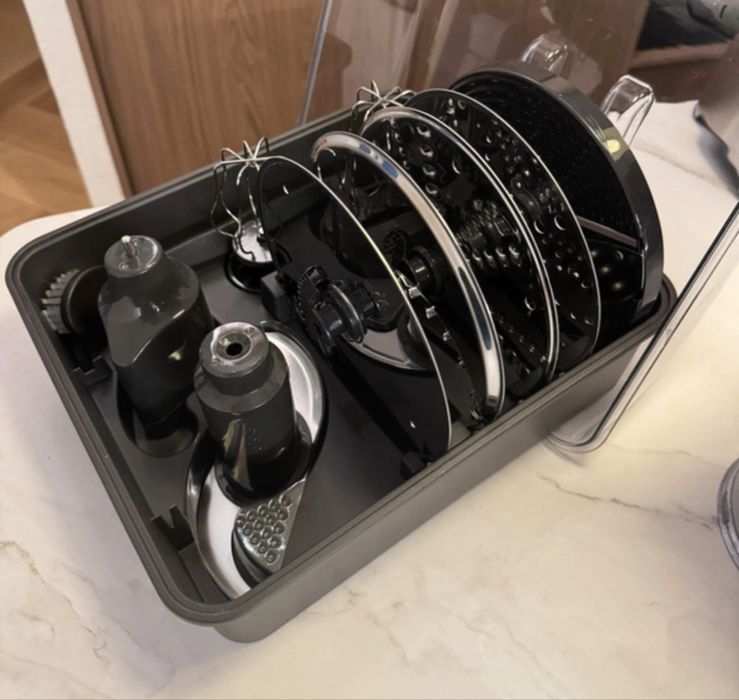 Robot bucatarie philips hr7778