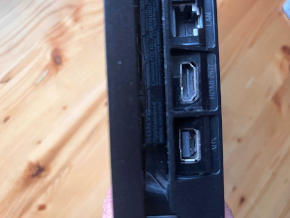 PlayStation 4, PS4 slim