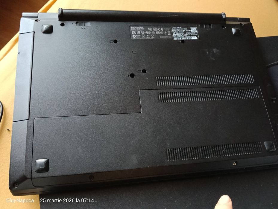 Laptop lenovo b50