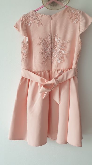 Rochita eleganta, nr 116 ( 4- 5 ani)