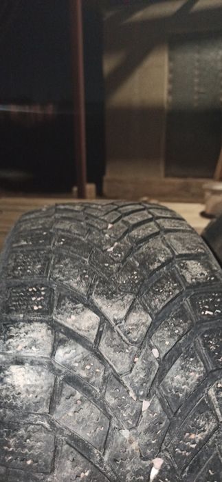 Комплект шины зимние