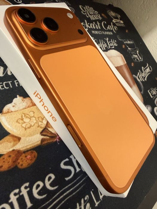 iPhone 17 Pro Max 2TB / на 20 дена, гаранция