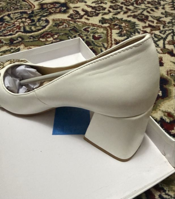 Gucci original tufli