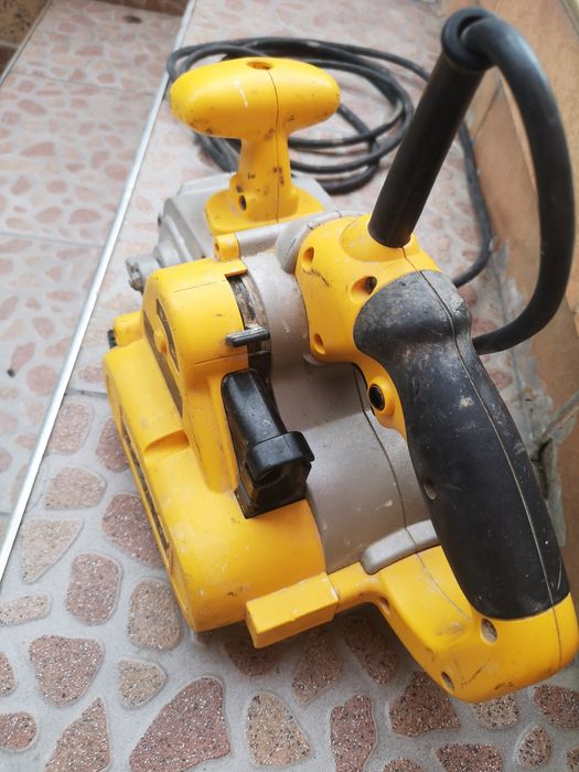 Лентов Вибро ШЛАЙФ De Walt с обороти