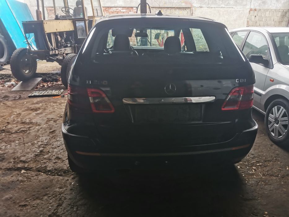 Mercedes B-klasa 2.0/140cdi на части