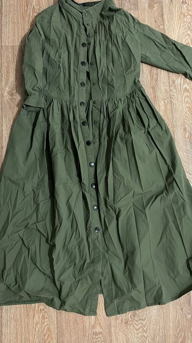 За все вещи 4000тг . Обращайтесь