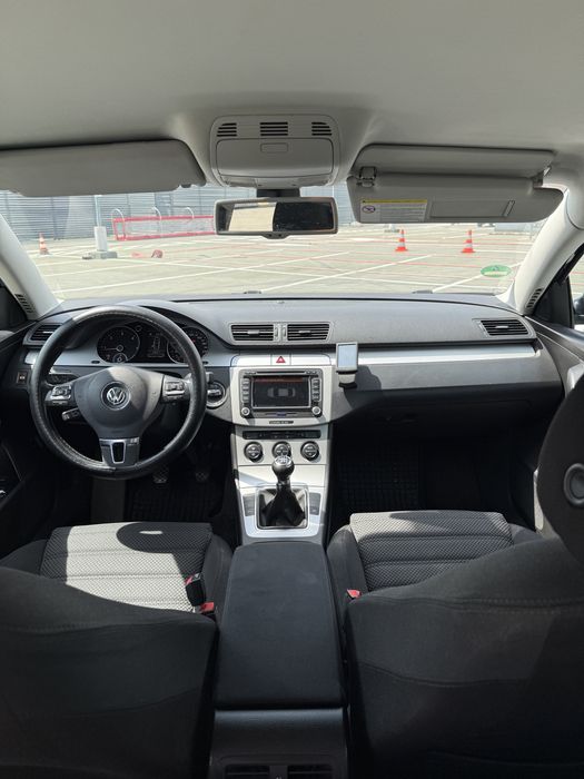 VOLKSWAGEN Passat 2009 — imagine 4