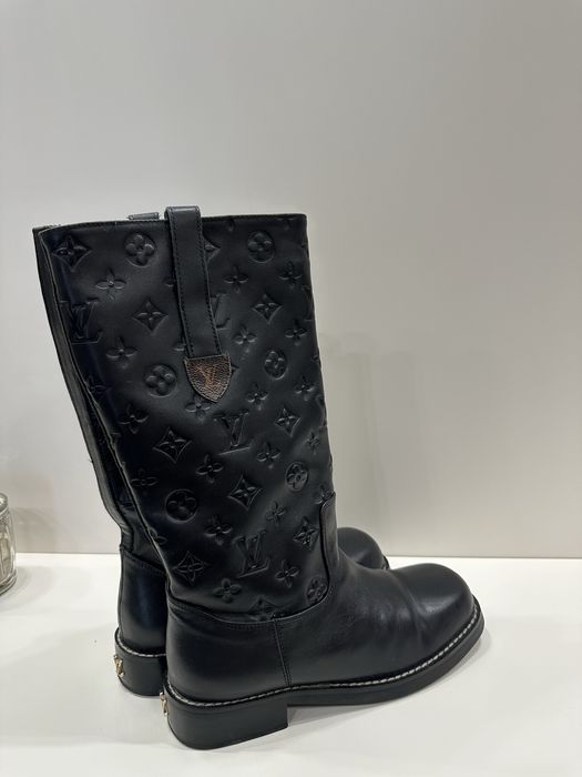 Продаю сапоги, люкс