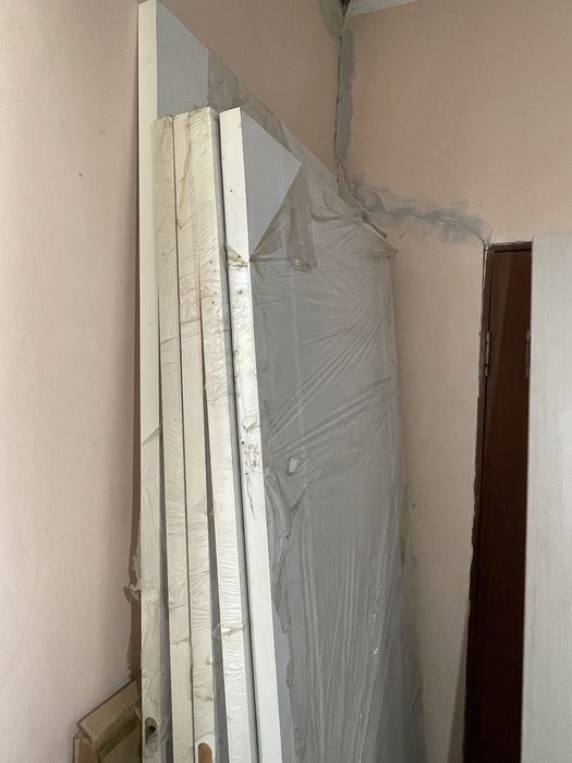 Ак есыктер сатылады