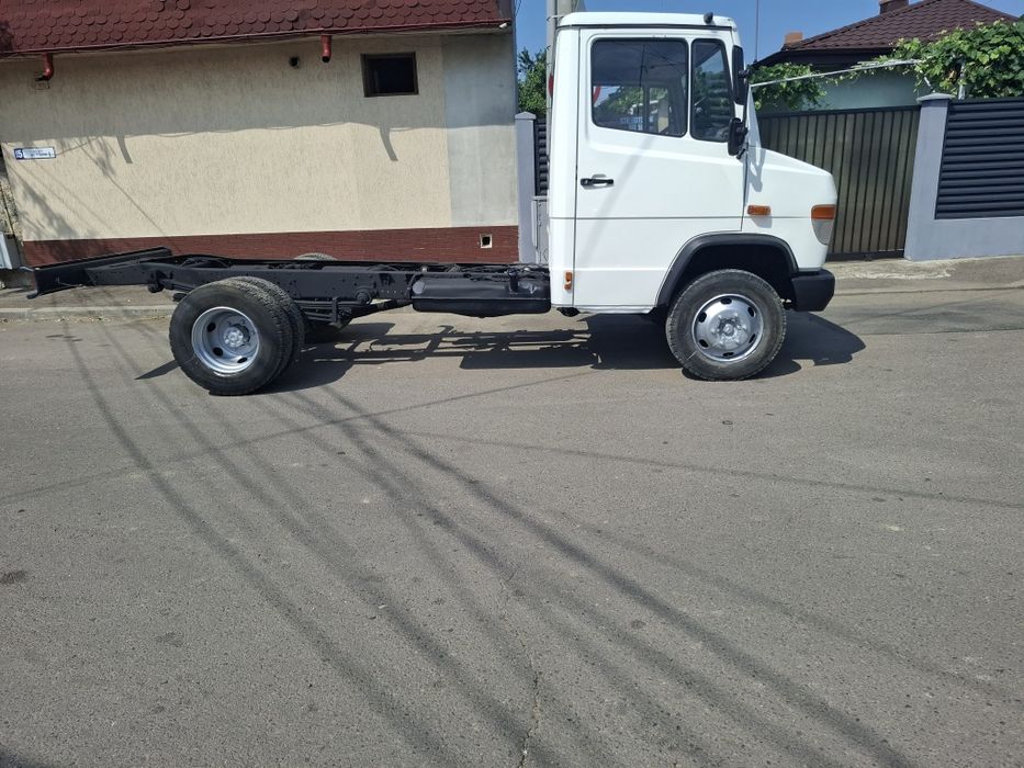MERCEDES-BENZ Vario 2002