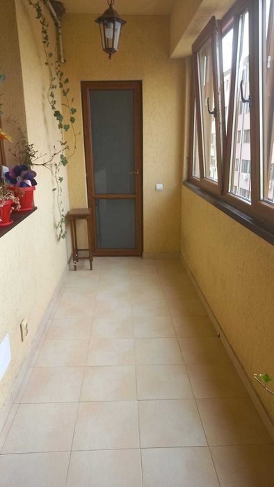 Inchiriez apartament 2 camere