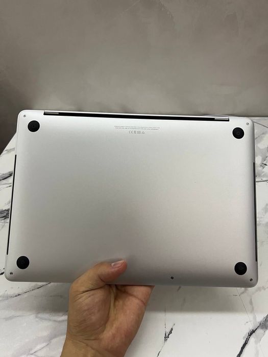 MacBook Pro i5 13inch