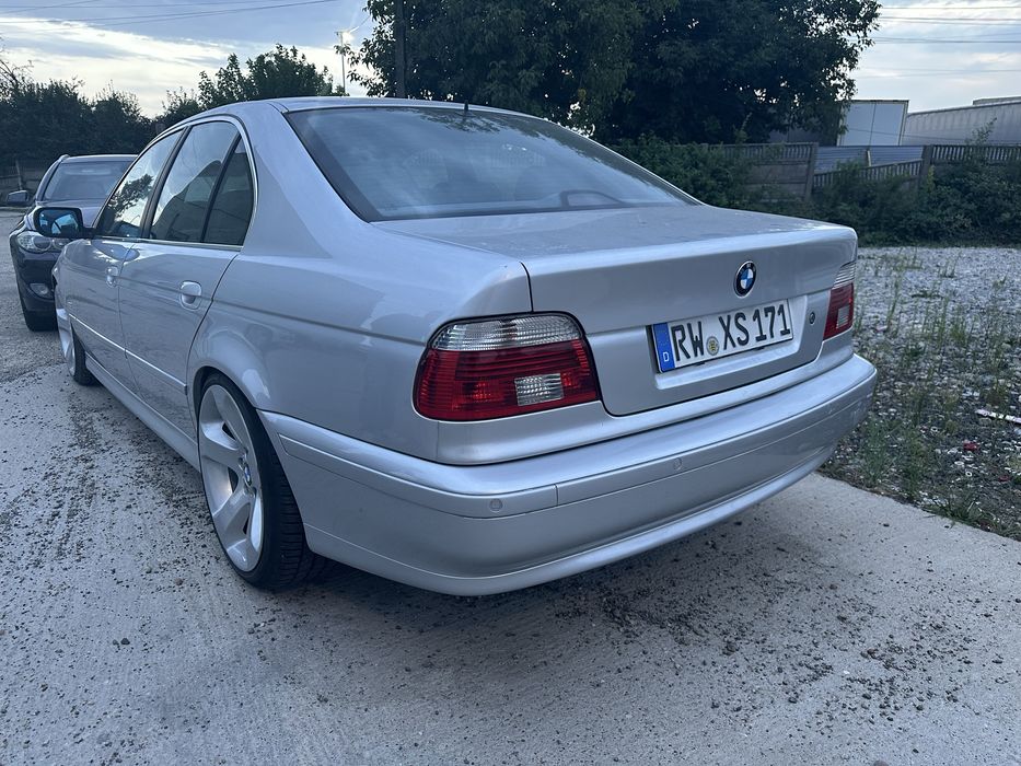 Vand bmw seria 5 e39 530i Automat