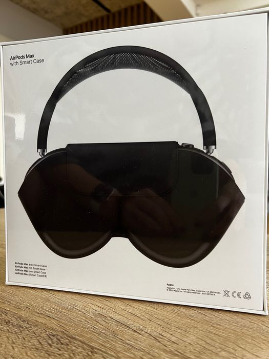 Нови Apple AirPods Max с калъф – оригинални, топ звук