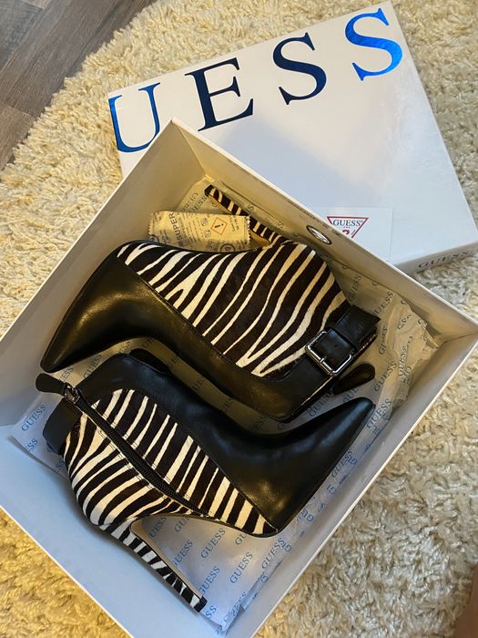 Guess боти ботуши