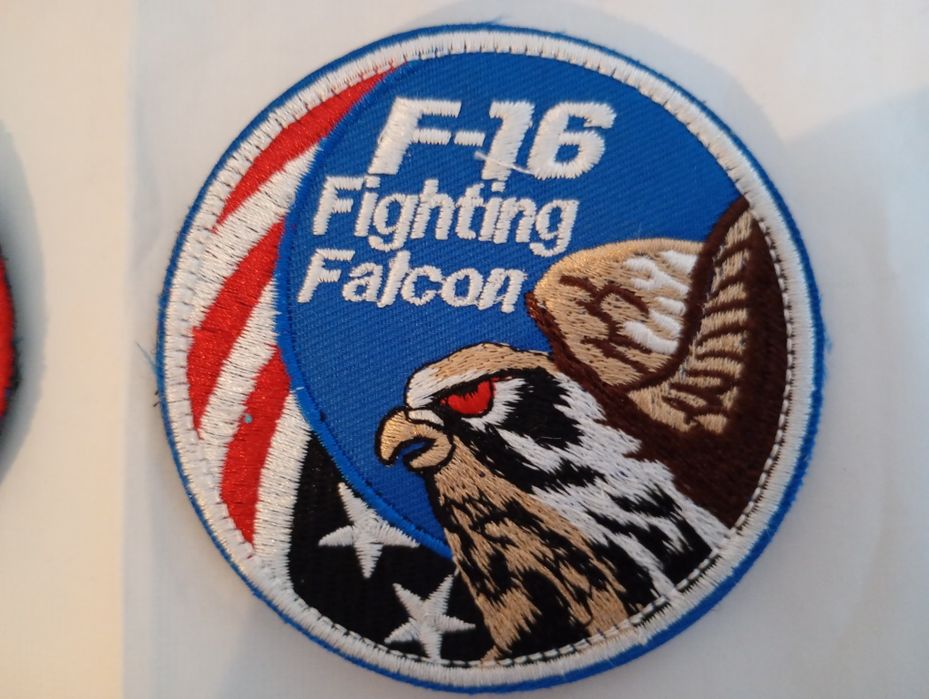 Emblemă F16 Fighting Falcon & Top Gun
