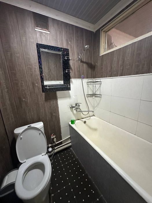 Сдается 2х комнатная квартира
С обстановкой 
В горде Алмалыке