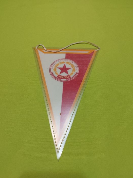 Календарче на Цска и флагче