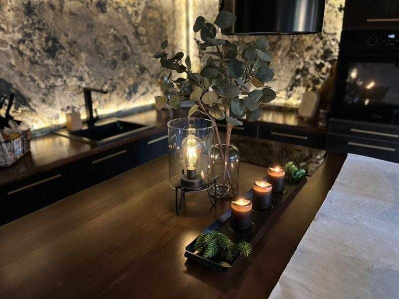 Продава се Двустаен апартамент в София, Красно село - 75 кв.м за 1467 €/кв.м - Снимка #1