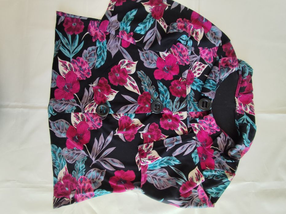 -15lei-Bluză elegantă cu nasturi -XL