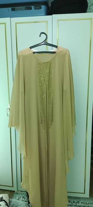 Продам новые платья- абайки, с Эмиратов