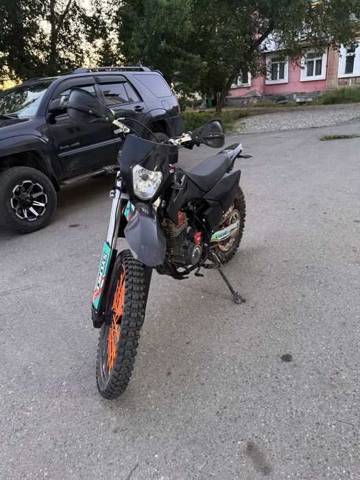 Продам мотоцикл эндуро